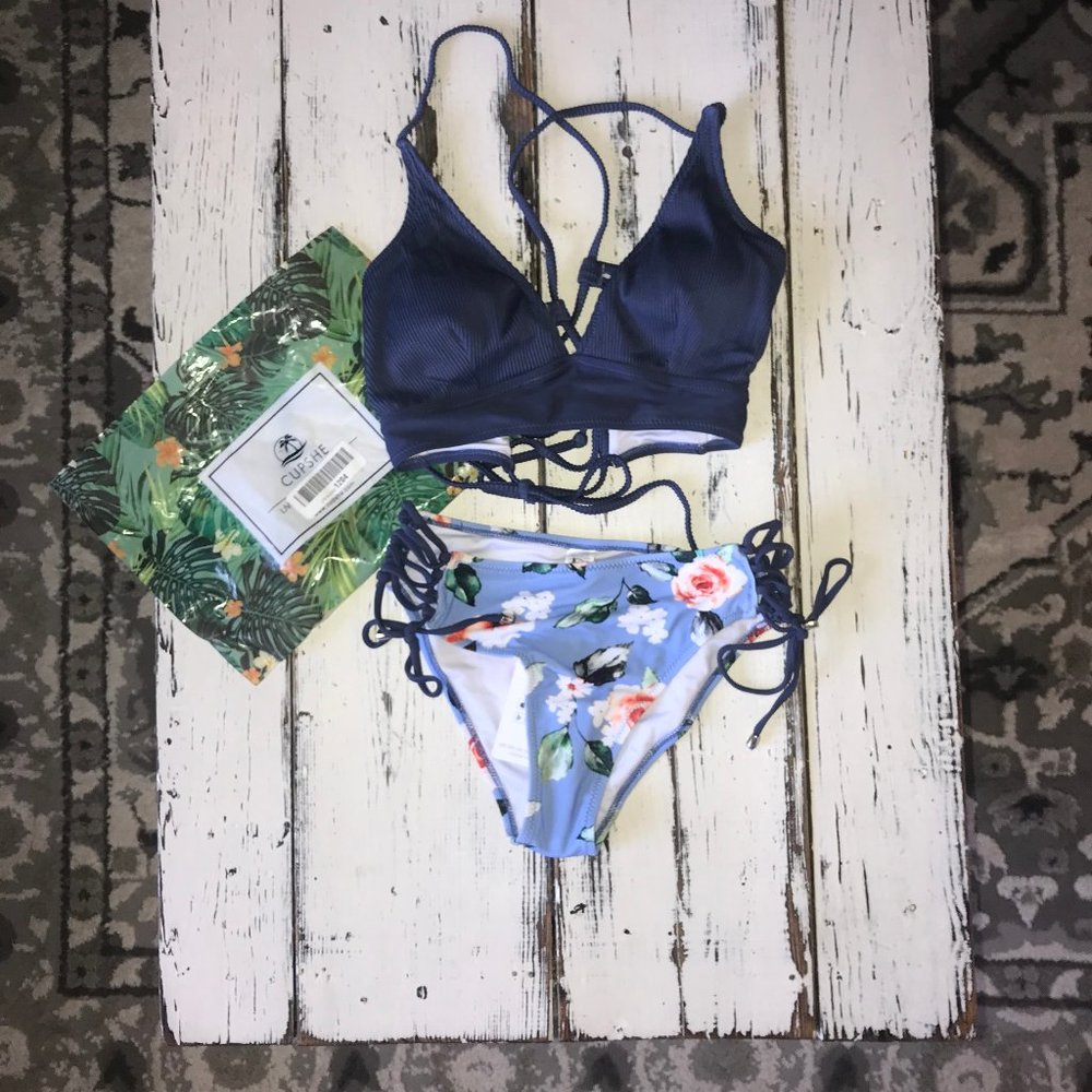 Cupshe Bikini Blue and Floral Med *make an offer!